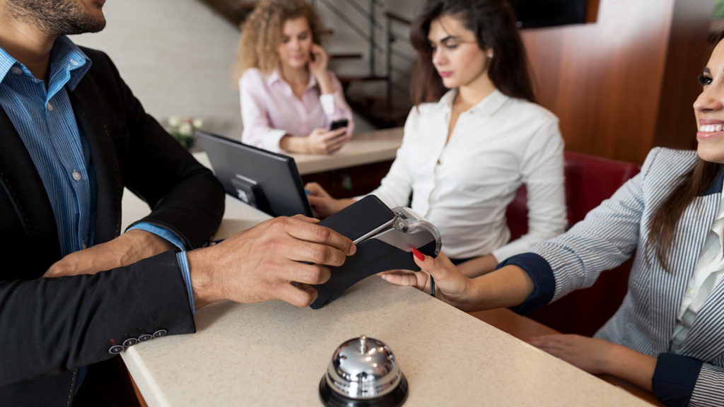 hospitality technology. hospitality industry using it support to help them stay on top of their business