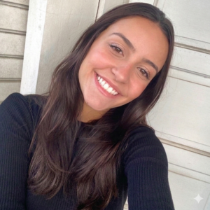 Isabela Guimaraes Isabela Guimaraes